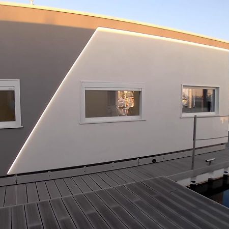 Marina Degli Estensi Floating Resort Llido Degli Estensi Exteriér fotografie