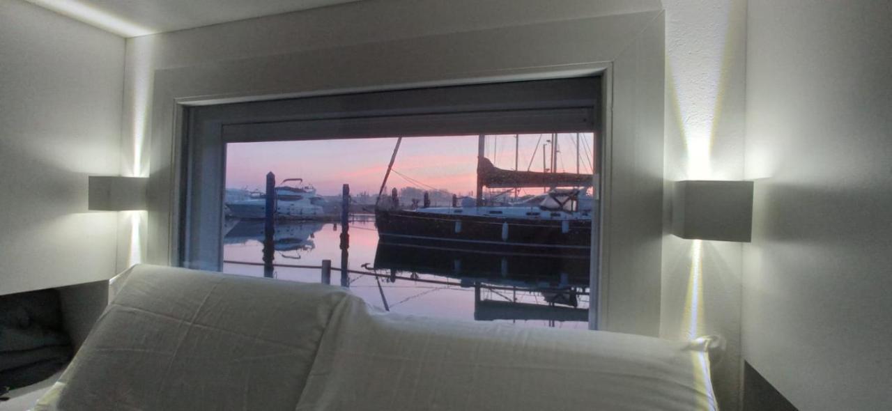 Marina Degli Estensi Floating Resort Llido Degli Estensi Exteriér fotografie