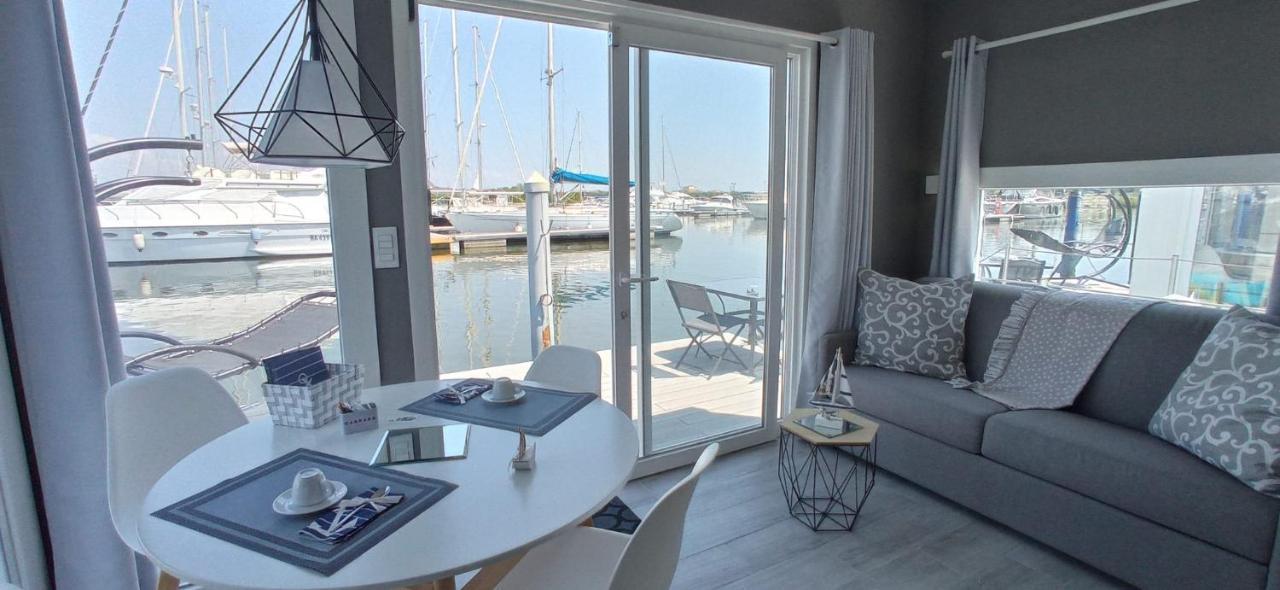 Marina Degli Estensi Floating Resort Llido Degli Estensi Exteriér fotografie