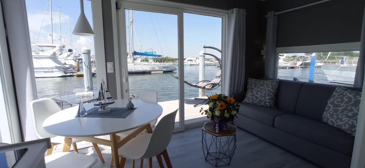 Marina Degli Estensi Floating Resort Llido Degli Estensi Exteriér fotografie